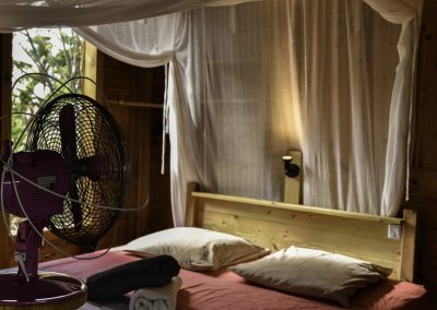 Kazajam maison creole marie galante chambre detail oreillers