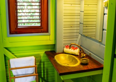 Kazajane maison creole kazamariegalante marie galante vue mer salle de bains