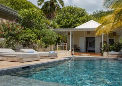 la vanille splendide villa creole piscine marie galante piscine palmtree