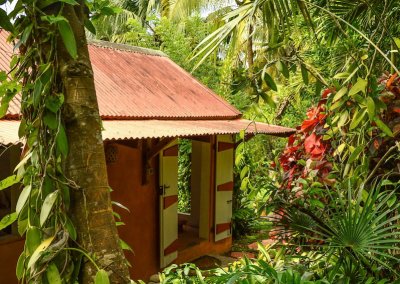 jardin des foufous bungalow marie galante kazamariegalante vanille